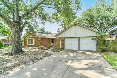 5611 Carew Street Houston TX 77096
