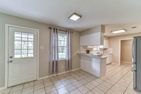 5611 Carew Street Houston TX 77096