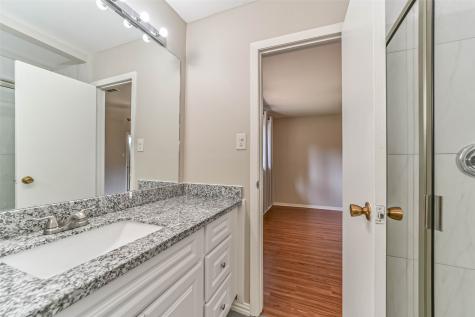 5611 Carew Street Houston TX 77096