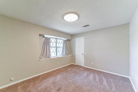 5611 Carew Street Houston TX 77096