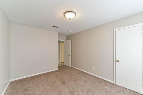 5611 Carew Street Houston TX 77096