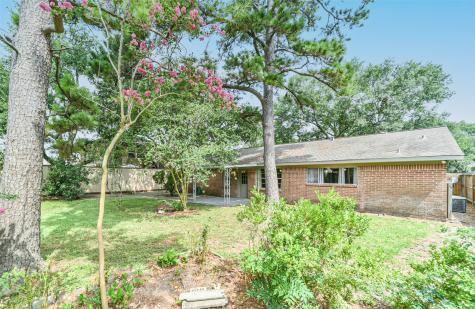 5611 Carew Street Houston TX 77096