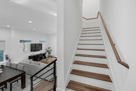 808 Fisher Street B Houston TX 77018