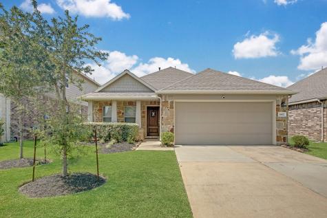 1802 Purple Cherry Lane Fresno TX 77545