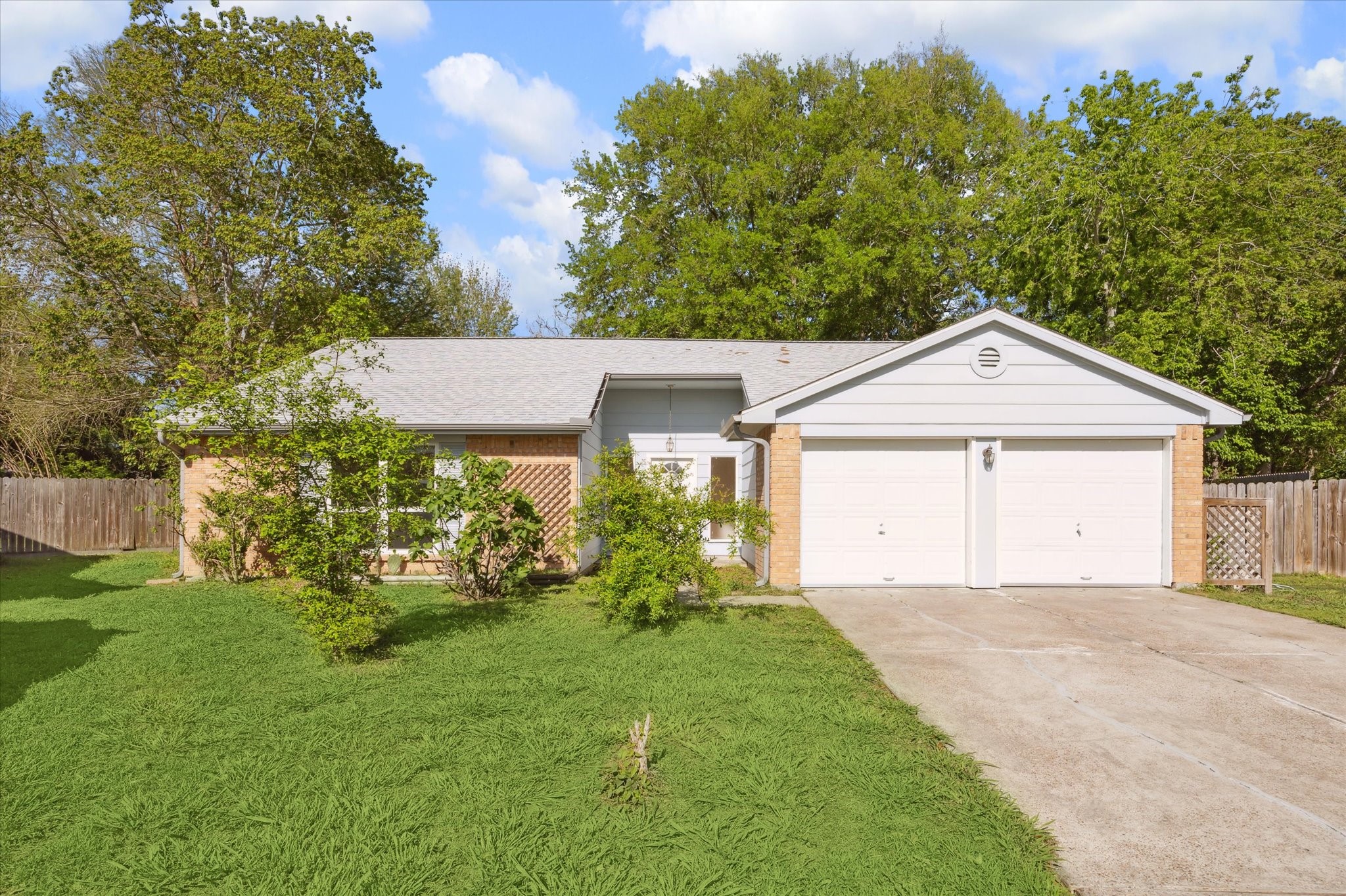 214 Glen Haven Court League City TX 77573