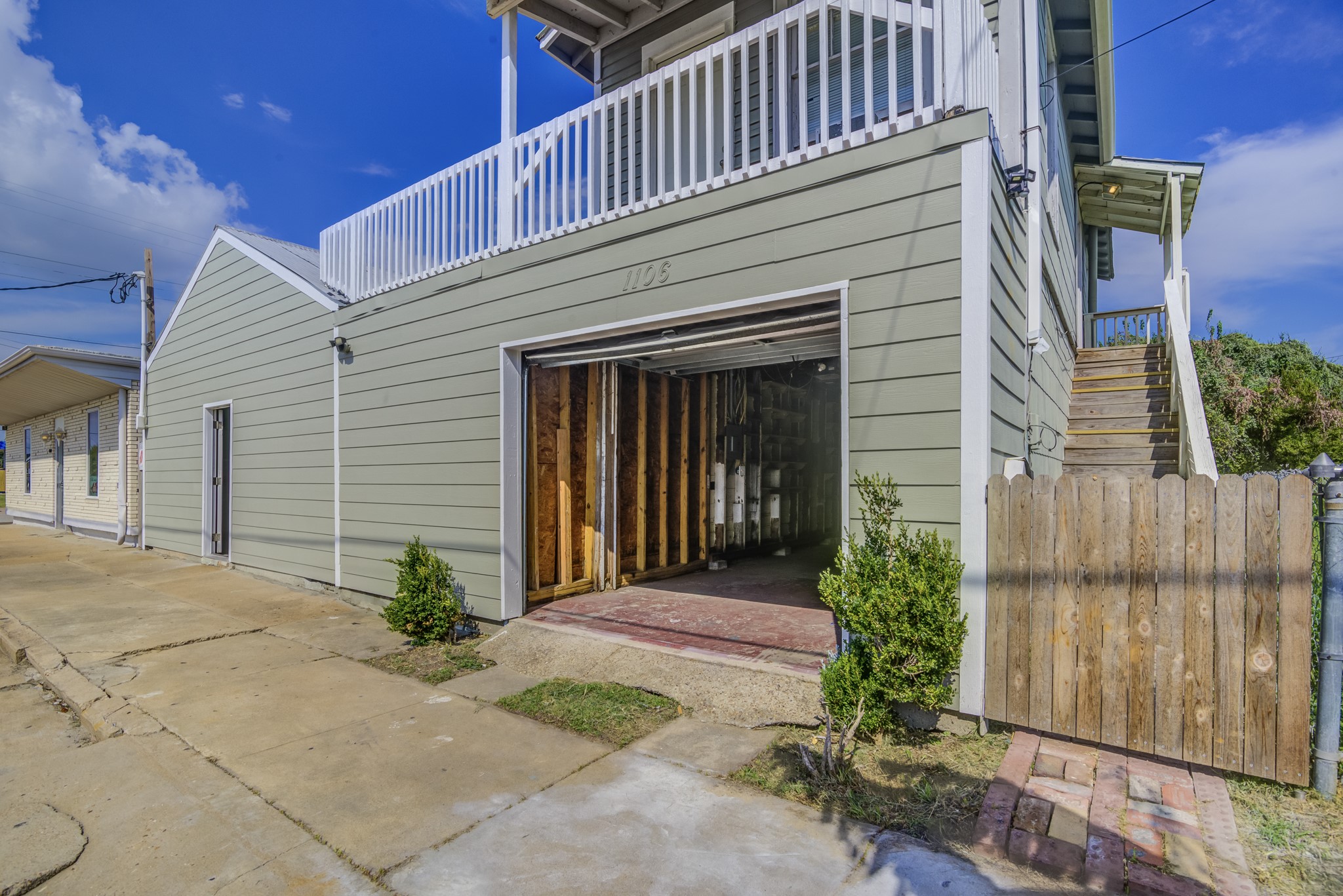 1106 39th Street Galveston TX 77550
