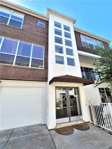 614 Lester Street Houston TX 77007