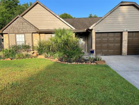 421 Indianmeadow Drive League City TX 77573