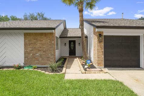 10706 Sageyork Drive Houston TX 77089