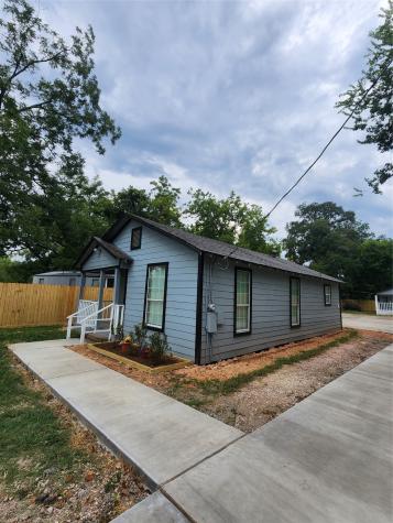6203 Hoffman Street Houston TX 77028