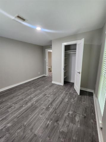6203 Hoffman Street Houston TX 77028