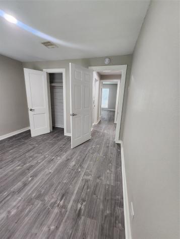 6203 Hoffman Street Houston TX 77028
