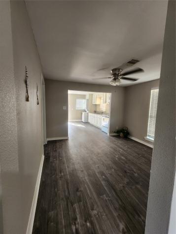 6203 Hoffman Street Houston TX 77028