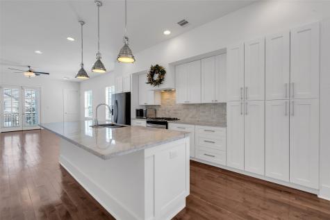 1719 Thompson Street Houston TX 77007