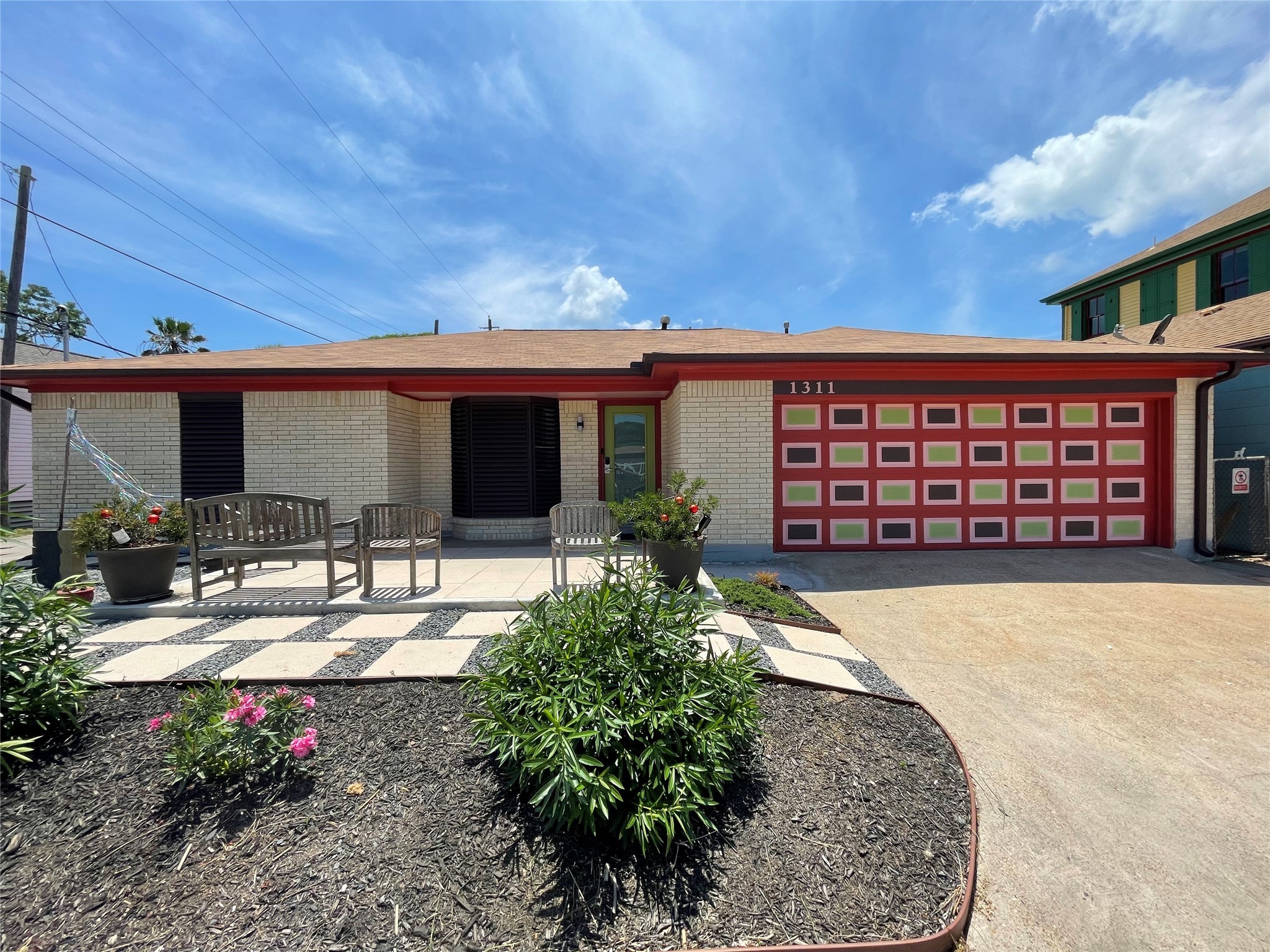 1311 12th Street Galveston TX 77550