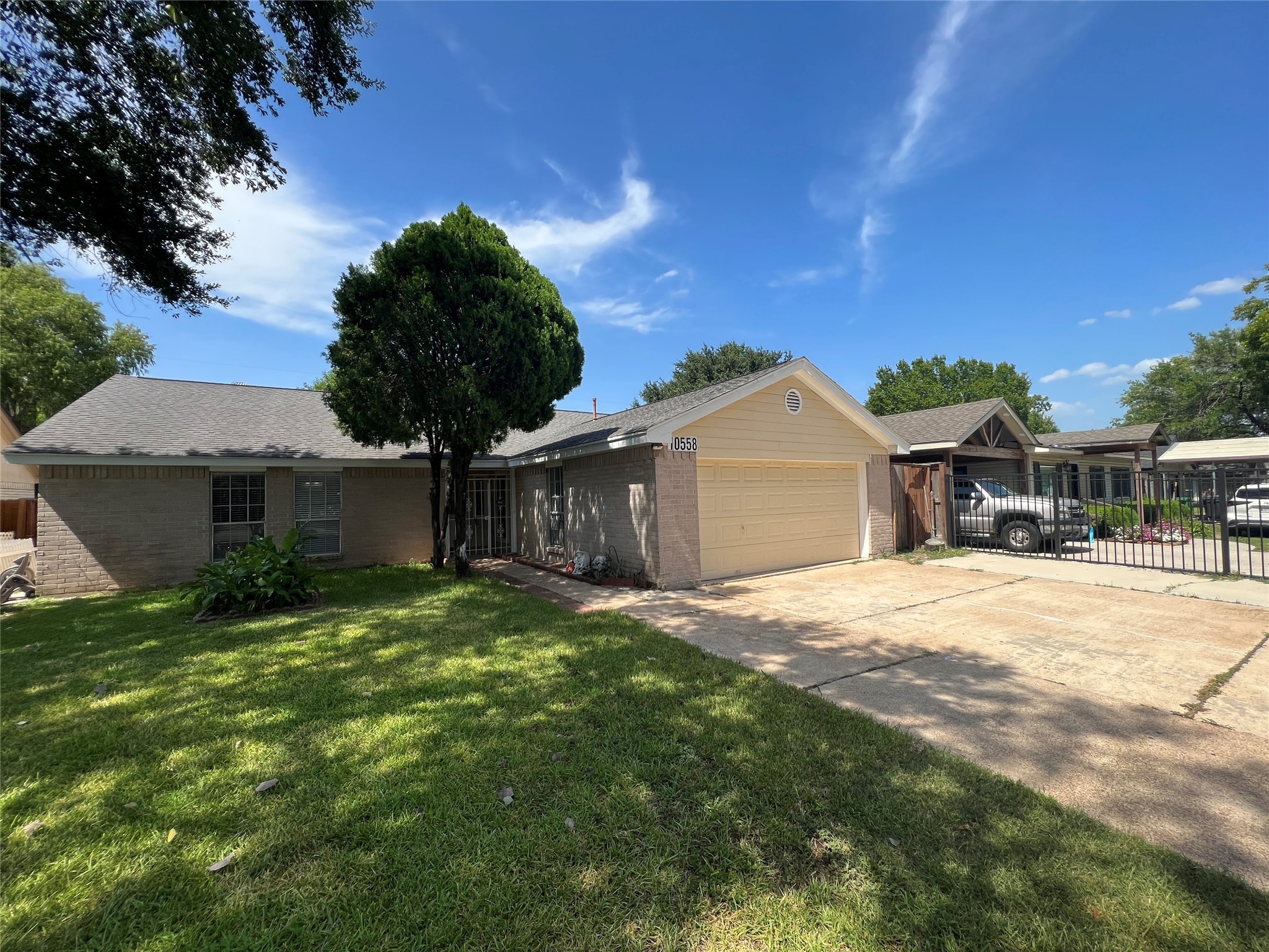 10558 Emnora Lane Houston TX 77043