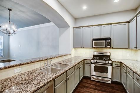9026 Lakes At 610 Drive Houston TX 77054