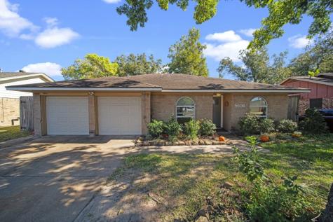 8606 Twisting Vine Lane Houston TX 77040