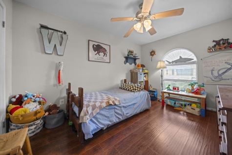 8606 Twisting Vine Lane Houston TX 77040