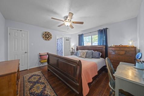 8606 Twisting Vine Lane Houston TX 77040