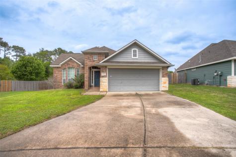 112 Enfield Court Huntsville TX 77320