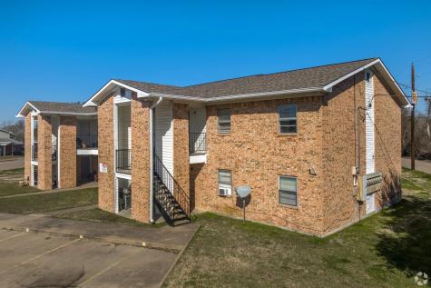 520 Laredo Street Navasota TX 77868