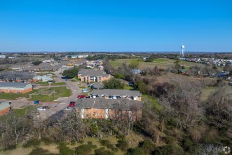 520 Laredo Street Navasota TX 77868