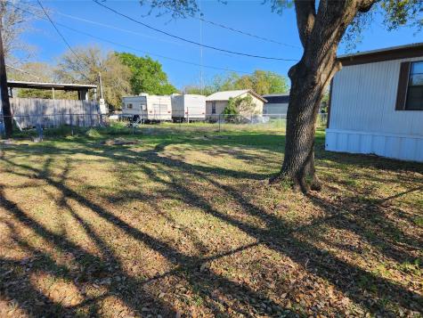 17118 Choctaw Street Baytown TX 77523