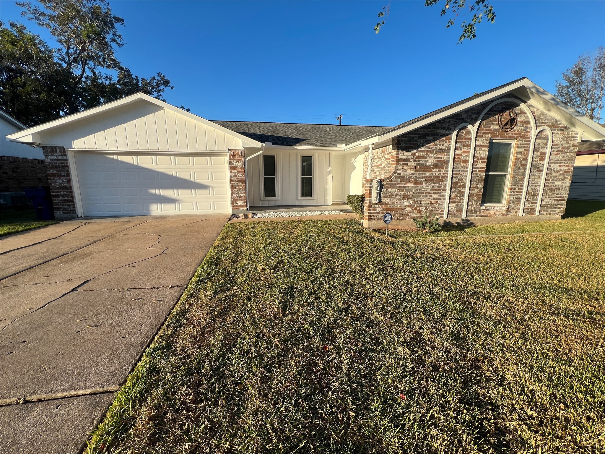 8010 Jonquil Drive Texas City TX 77591