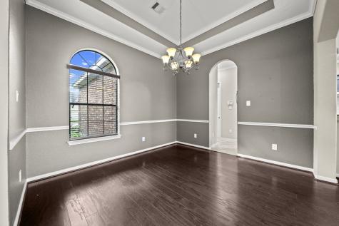 293 W Bend Drive League City TX 77573