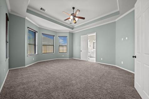 293 W Bend Drive League City TX 77573