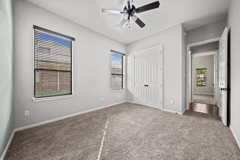 293 W Bend Drive League City TX 77573