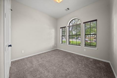 293 W Bend Drive League City TX 77573