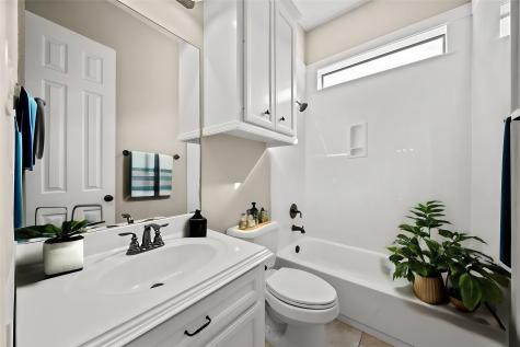 293 W Bend Drive League City TX 77573
