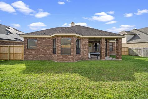 293 W Bend Drive League City TX 77573