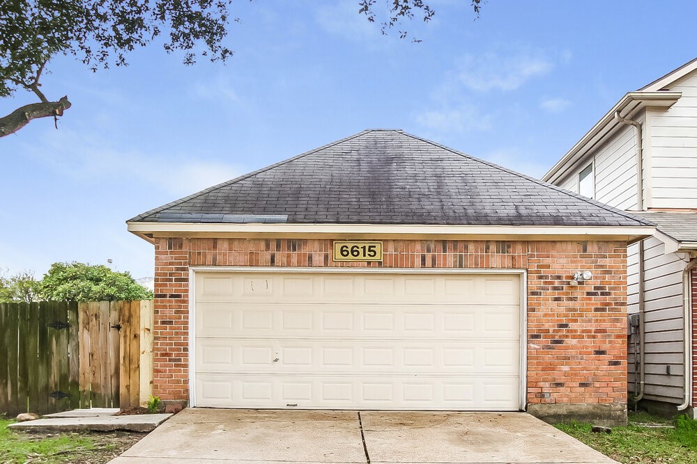 6615 Bluebottle Lane Katy TX 77449