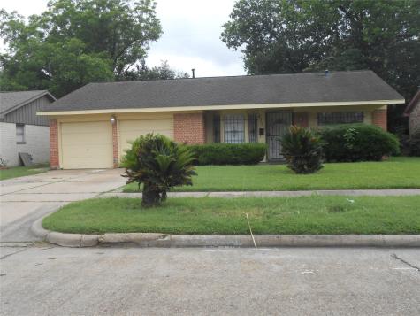14503 Alrover Street Houston TX 77045