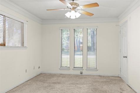 2927 Blue Glen Lane Houston TX 77073