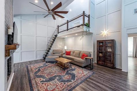 14427 Briarhills Parkway Houston TX 77077