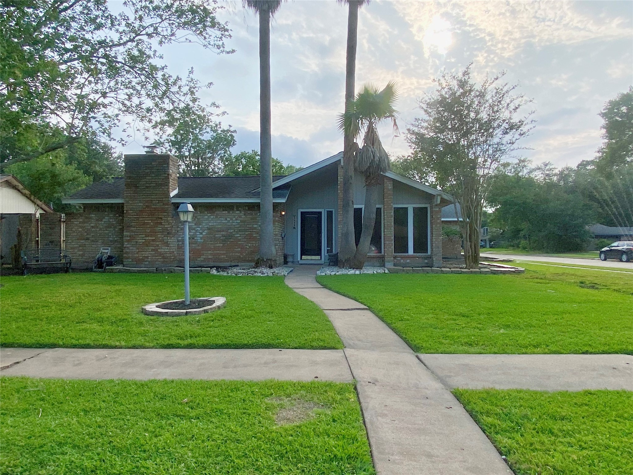 1515 Lake Bank Court El Lago TX 77586