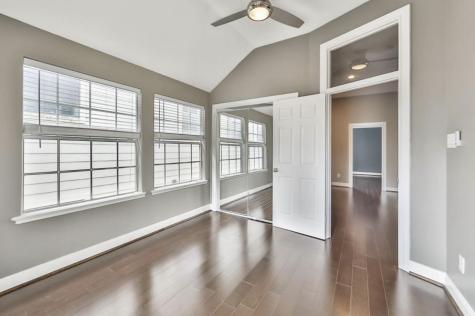 415 Asbury Street Houston TX 77007