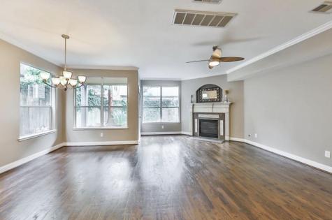 415 Asbury Street Houston TX 77007