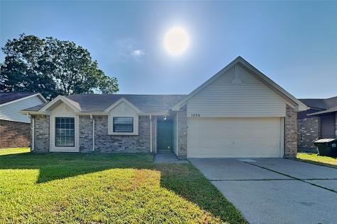 1039 Oxford Drive Pearland TX 77584