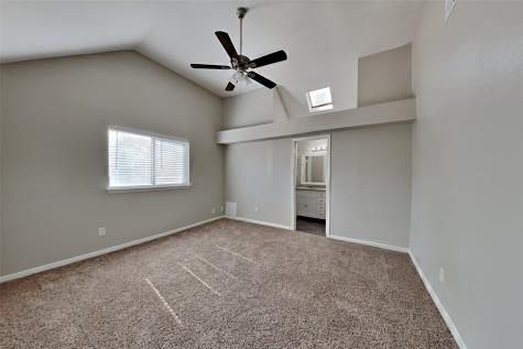 1039 Oxford Drive Pearland TX 77584