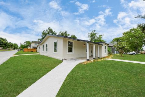 501 Schilling Street Baytown TX 77520