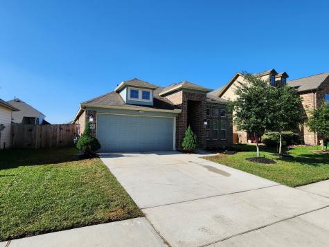 8430 Hunters Cliff Drive Baytown TX 77521