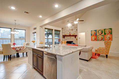 8219 Peppervine Court Conroe TX 77385
