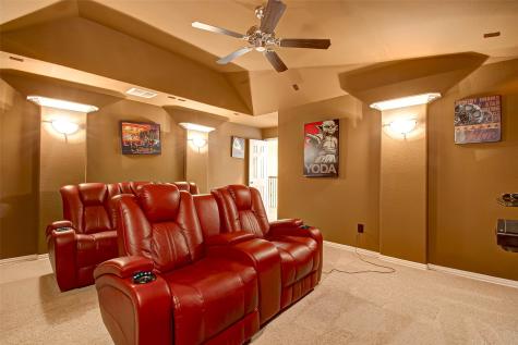 8219 Peppervine Court Conroe TX 77385