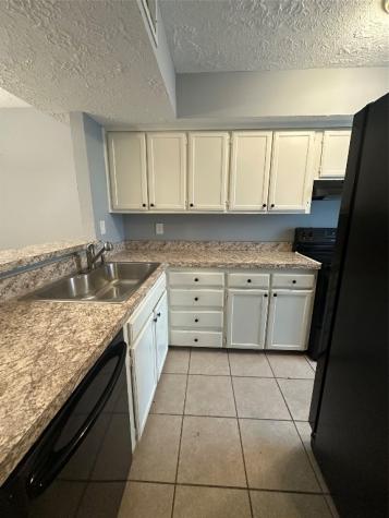 8636 Village Of Fondren Drive 8636 Houston TX 77071