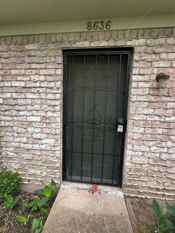 8636 Village Of Fondren Drive 8636 Houston TX 77071